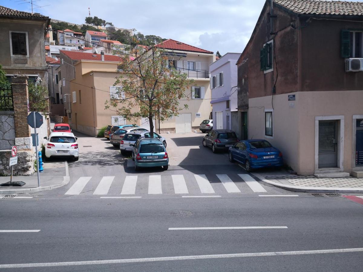 City Center Garden Apartments Šibenik Екстериор снимка