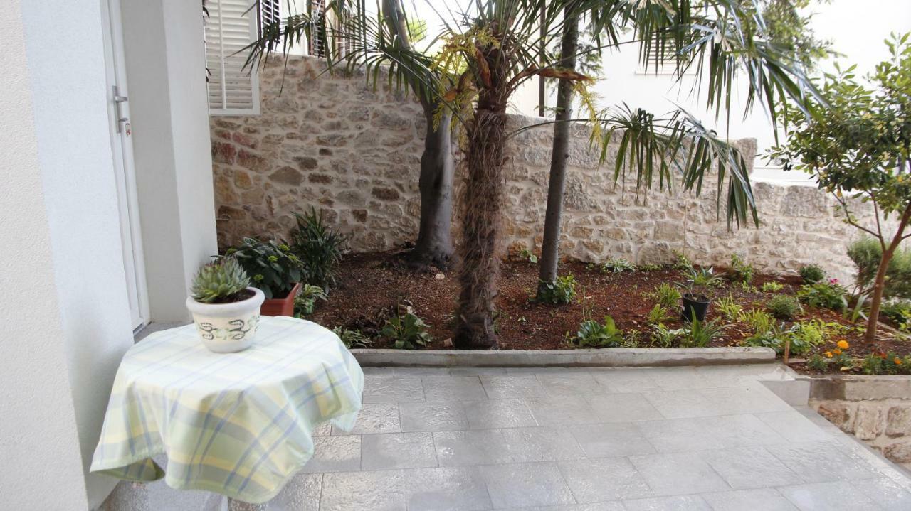 City Center Garden Apartments Šibenik Екстериор снимка