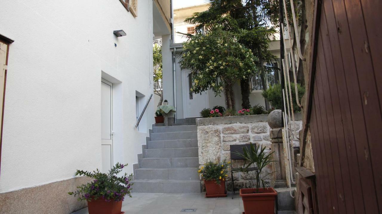 City Center Garden Apartments Šibenik Екстериор снимка
