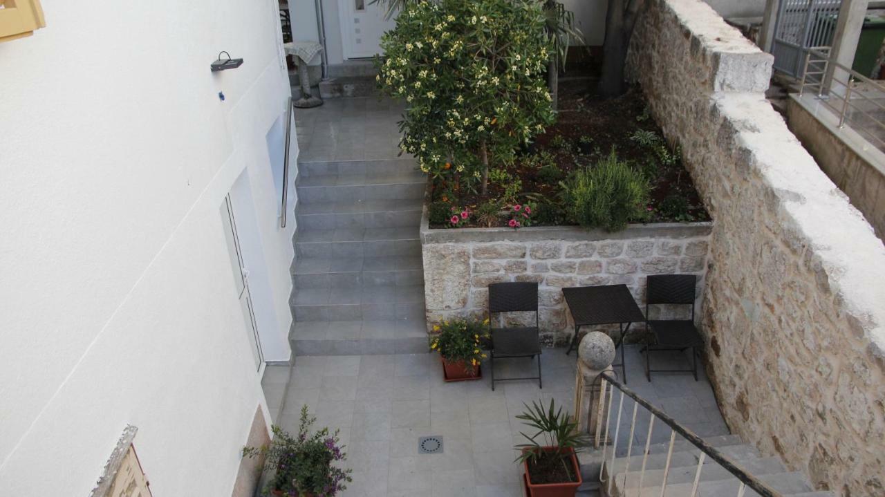 City Center Garden Apartments Šibenik Екстериор снимка